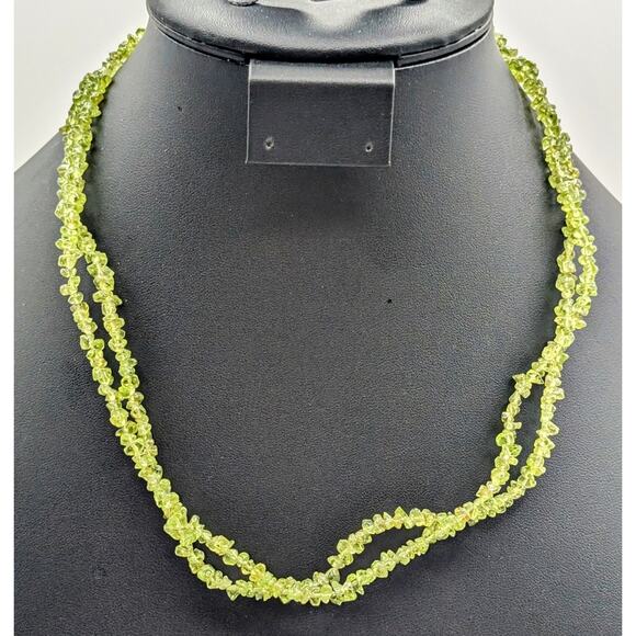 Vintage Double Strand Peridot Chip Bead 18.5"-21" Necklace - Picture 1 of 6
